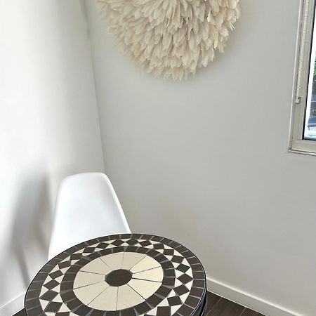 Cosy Studio With Garden And Free Parking - Ла-Тюрби Экстерьер фото
